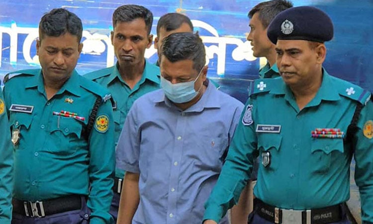 রাজসাক্ষী সাবেক আইজিপি চৌধুরী আবদুল্লাহ আল-মামুনের ৫ বছরের কারাদণ্ড